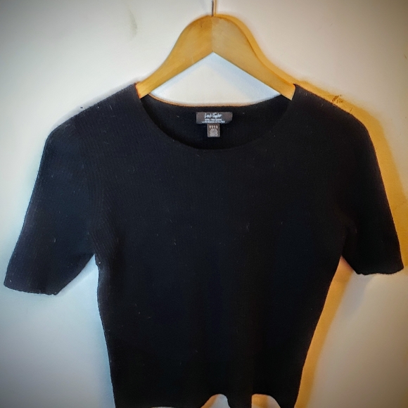 Vintage Lord and Taylor Extra Fine Merino Wool Top - Picture 4 of 5